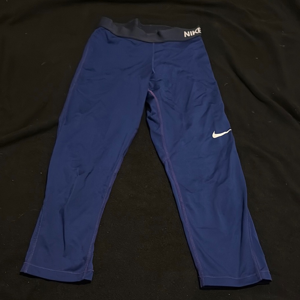Nike Blue Capri Leggings with Elastic Waistband